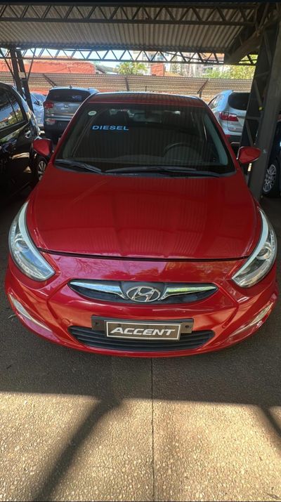 Hyundai Accent thumbnail 1