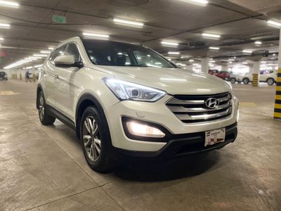 Hyundai Santa Fe thumbnail 1