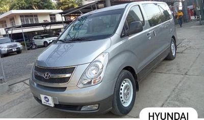 Hyundai H1 thumbnail 1