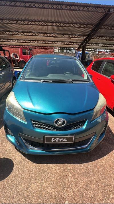Toyota Vitz thumbnail 1