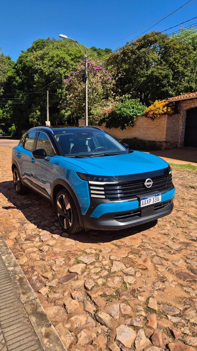 Nissan Kicks thumbnail 1