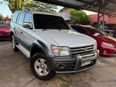 Toyota Land Cruiser thumbnail 1