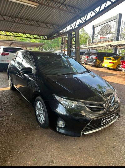Toyota Auris thumbnail 1