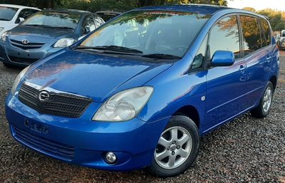 Toyota Corolla Spacio thumbnail 1