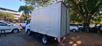 Mitsubishi Canter Guts miniatura 4