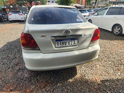 Toyota Platz thumbnail 1