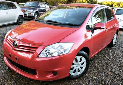 Toyota Auris thumbnail 1