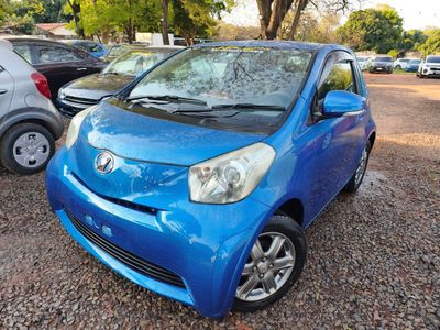 Toyota iQ miniatura 19