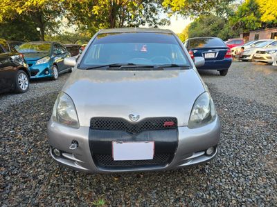 Toyota Vitz thumbnail 1