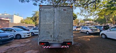 Mitsubishi Canter Guts miniatura 7