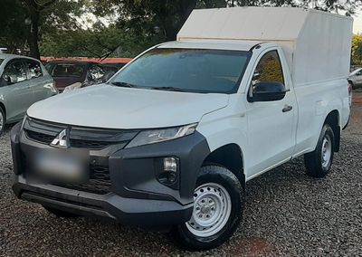 Mitsubishi L200 Triton Sport GL miniatura 2