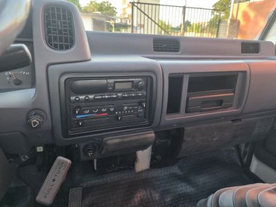 Nissan Atlas miniatura 9