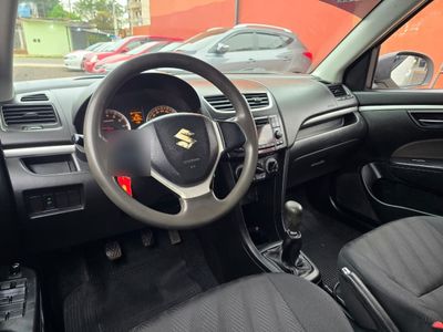Suzuki Swift miniatura 7