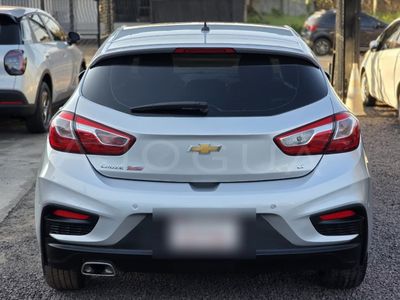 Chevrolet Cruze miniatura 2