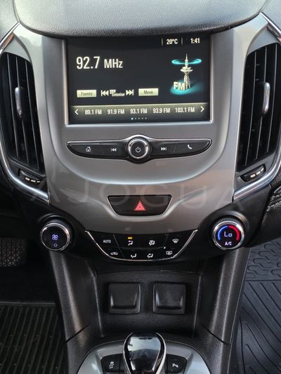Chevrolet Cruze miniatura 10