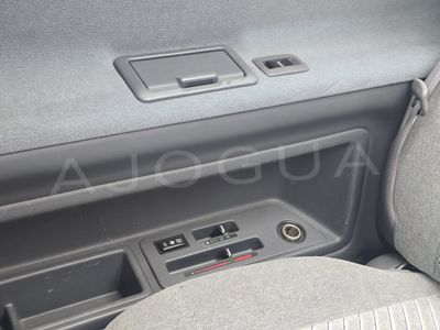 Toyota Granvia miniatura 4
