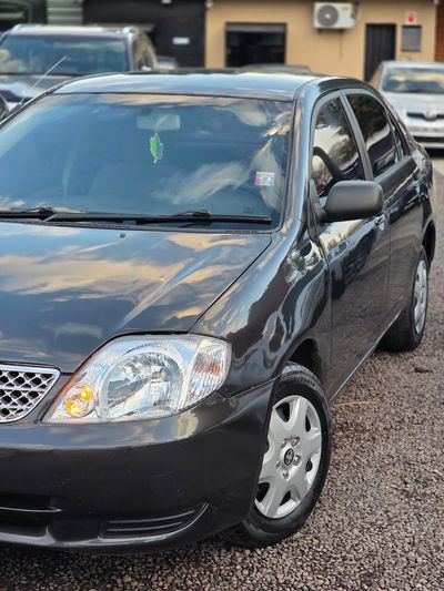 Toyota Corolla thumbnail 1