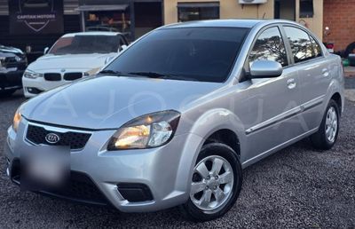Kia Rio miniatura 3