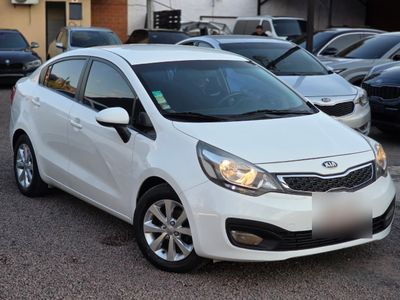Kia Rio thumbnail 1