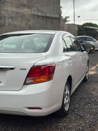 Toyota Allion miniatura 3