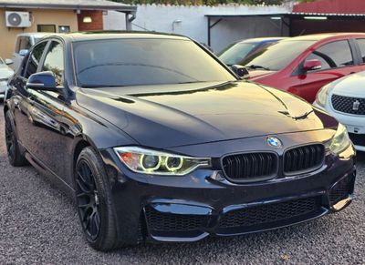 BMW 3 thumbnail 1