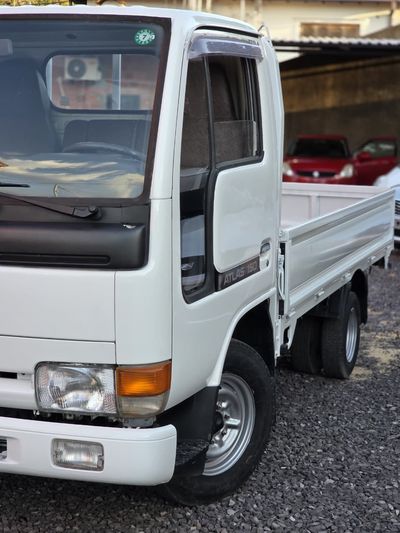 Nissan Atlas miniatura 15