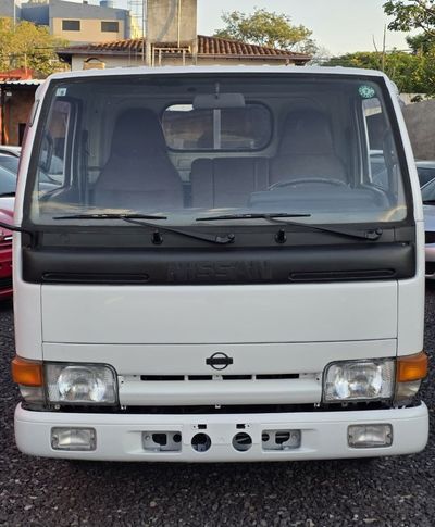 Nissan Atlas miniatura 3