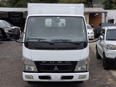 Mitsubishi Canter Fuso miniatura 3