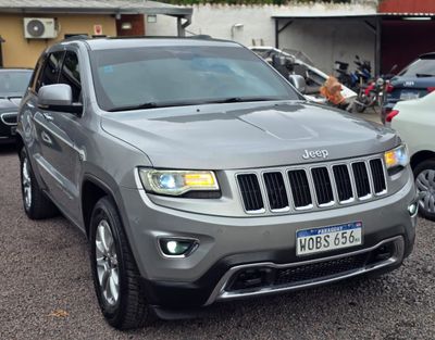 Jeep Grand Cherokee thumbnail 1