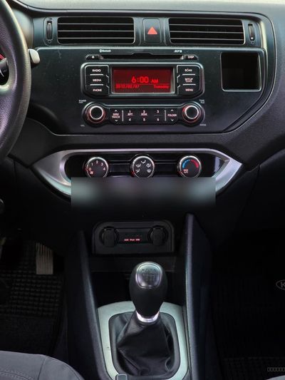 Kia Rio miniatura 13