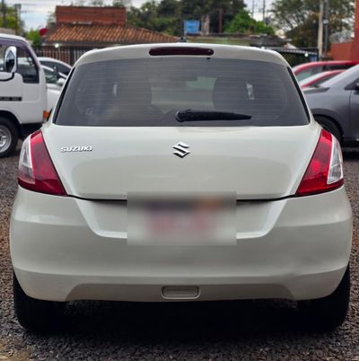 Suzuki Swift miniatura 5