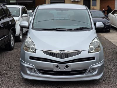 Toyota Ractis 2009