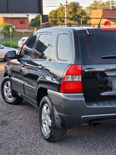 Kia Sportage miniatura 8