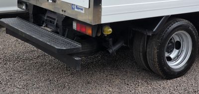 Mitsubishi Canter Fuso miniatura 10