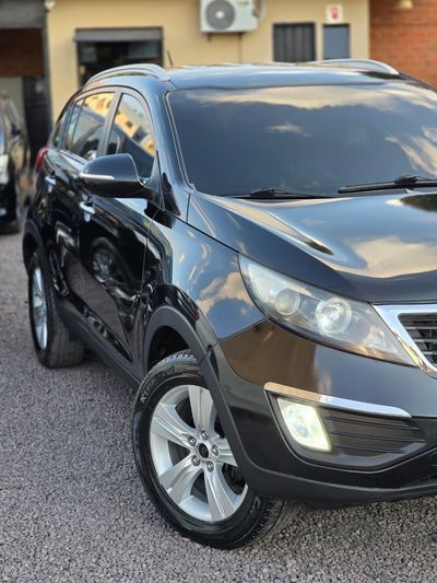 Kia Sportage miniatura 8