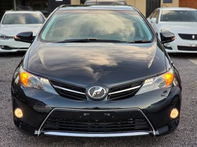 Toyota Auris thumbnail 1