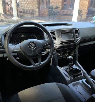 Volkswagen Amarok miniatura 4