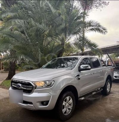 Ford Ranger miniatura 2