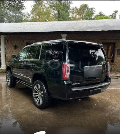 GMC Yukon miniatura 9