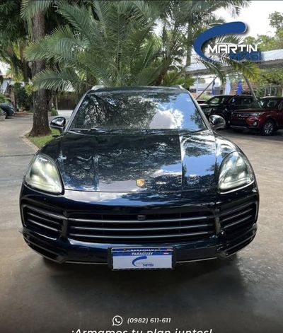 Porsche Cayenne thumbnail 1