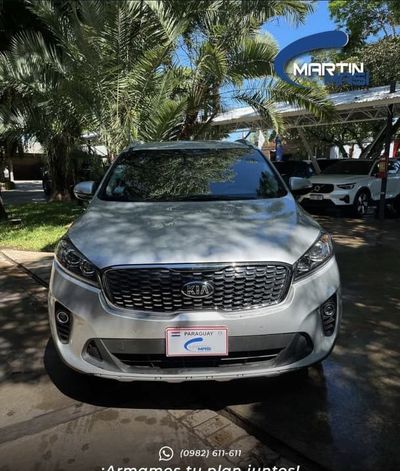 Kia Sorento thumbnail 1
