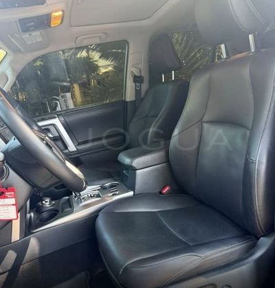 Toyota 4Runner miniatura 8