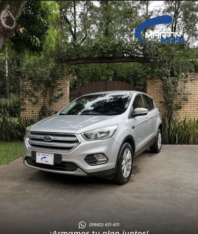 Ford Escape thumbnail 1