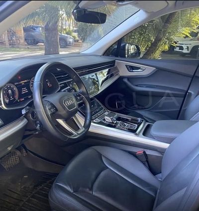 Audi Q7 miniatura 9