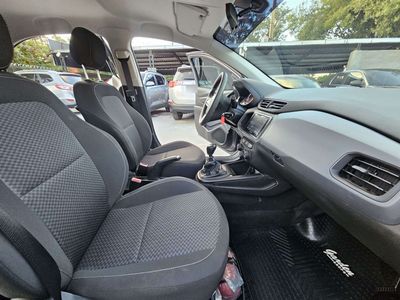 Chevrolet Onix miniatura 5