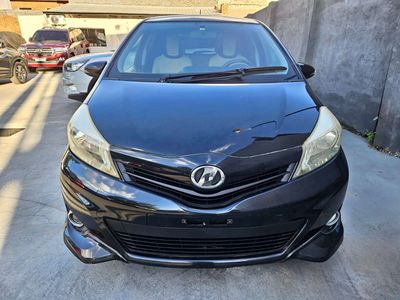 Toyota Vitz thumbnail 1