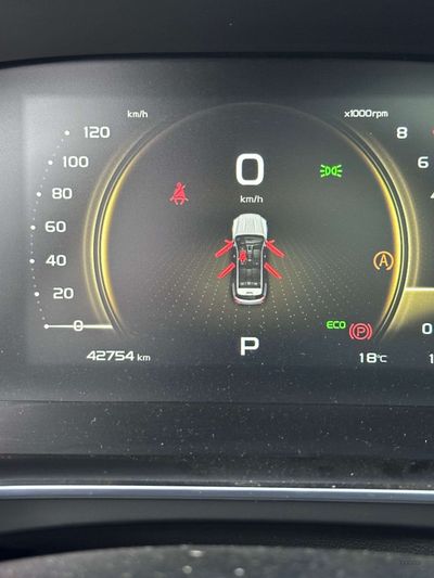 Geely Azkarra miniatura 5