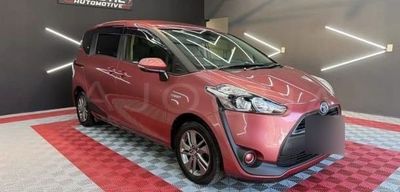 Toyota Sienta miniatura 2