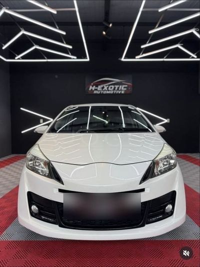 Toyota Vitz miniatura 3