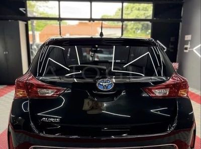 Toyota Auris miniatura 4